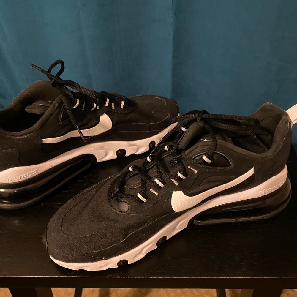 Nike Air Max 270 React